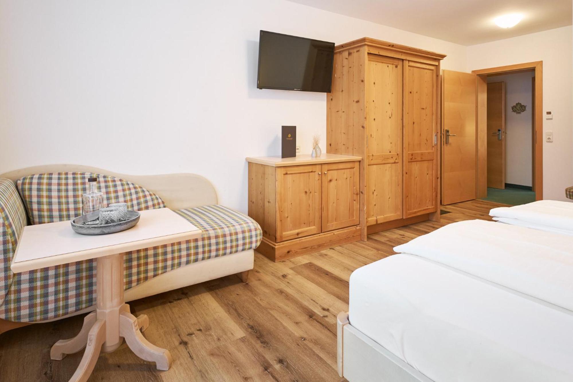 Hotel Vorderronach 3*